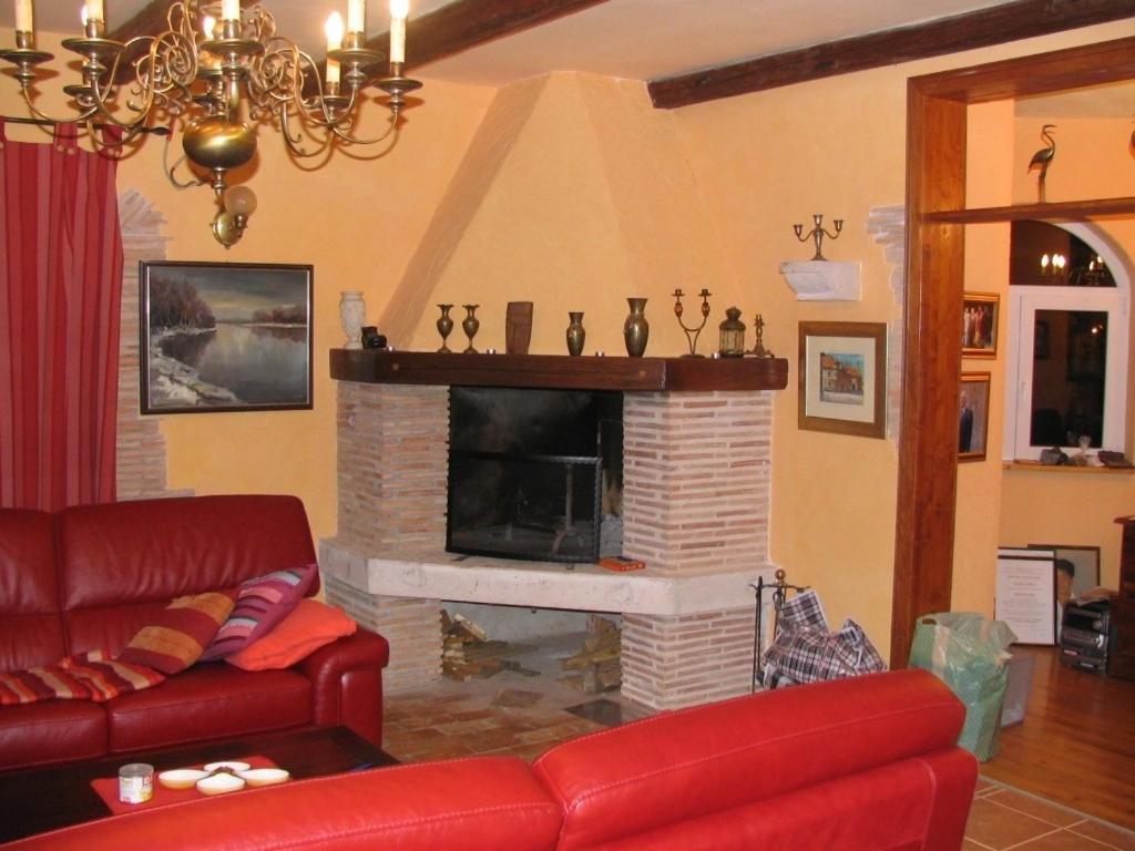 Villa In Funtana With Private Tenniscourt Exterior foto